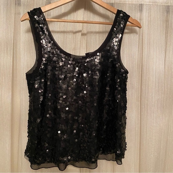 Forever 21 black sequin top with bows at the back, open back  size small - Picture 12 of 12